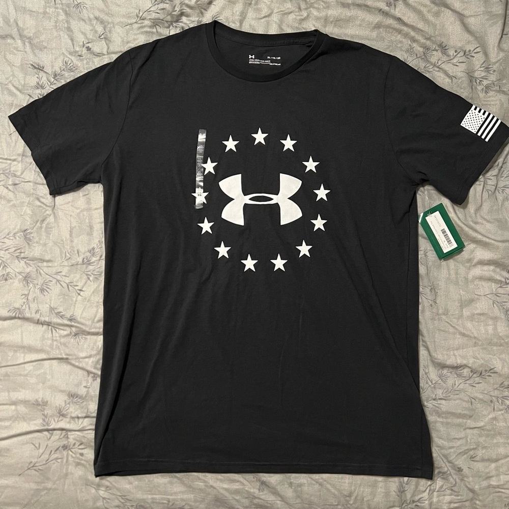 Under Armour Men's UA Freedom Short Sleeve Tee 1333351 Black